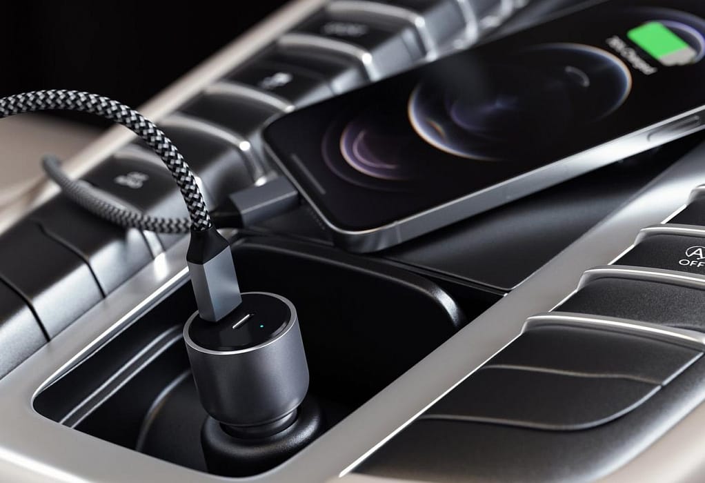 Автомобильное зарядное устройство Satechi 40W Dual USB-C Car Charger. Цвет: Серый космос